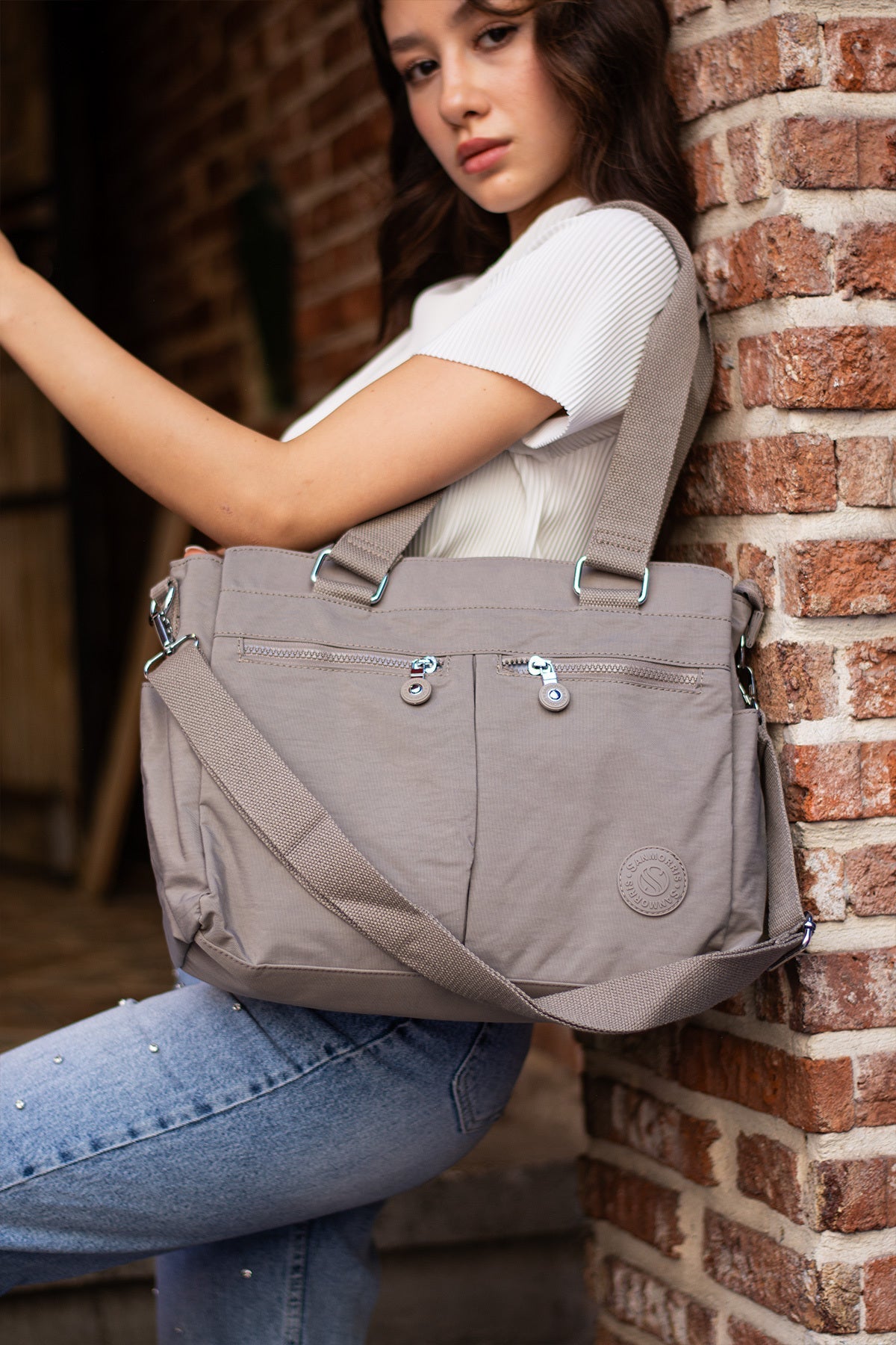 Kadın Büyük Boy Vizon Renkli Bölmeli Suya Dayanıklı Krinkıl Kumaş Çapraz Ve Omuz Askılı Çanta - Kurtuluş Çanta